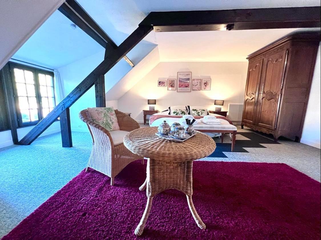 Hotel Le Domaine du Moulin Foulon à Essay Extérieur photo
