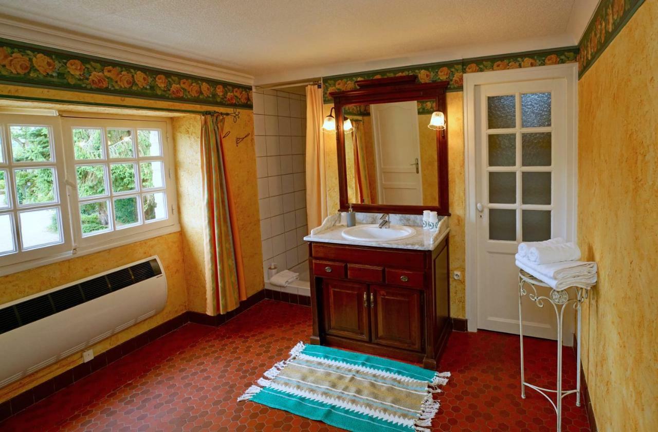 Hotel Le Domaine du Moulin Foulon à Essay Extérieur photo